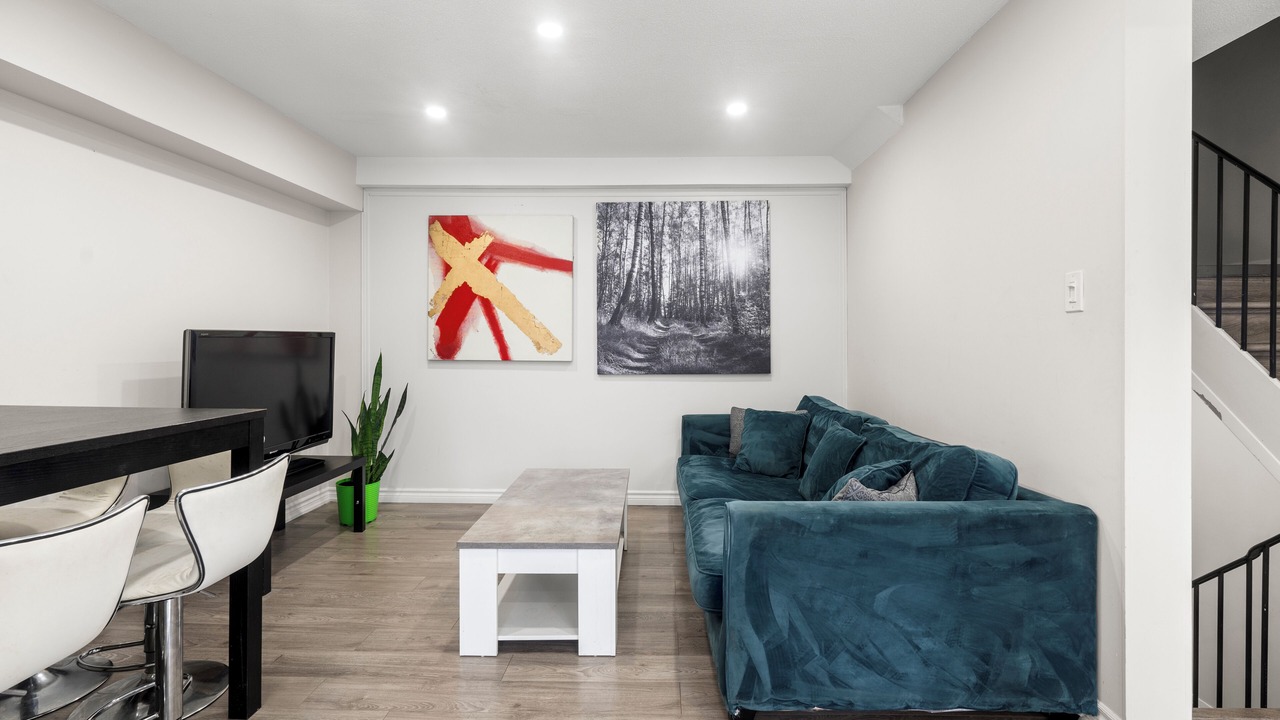 Photo of Livingroom in Scarborough