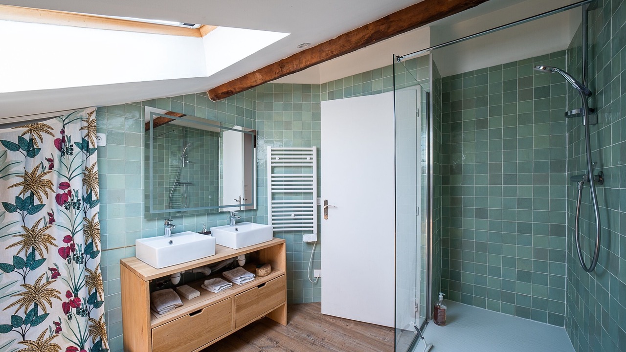 Photo of Others in Clemenceau