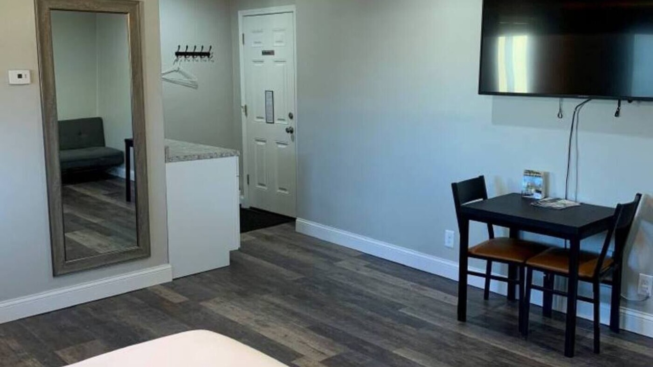 Photo of Bedroom in Ashland