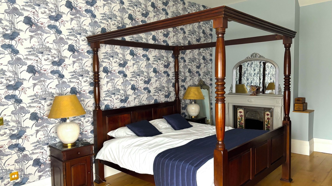 Photo of Bedroom in Worth