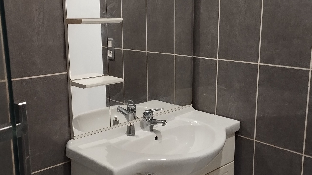 Photo of Others in Pia