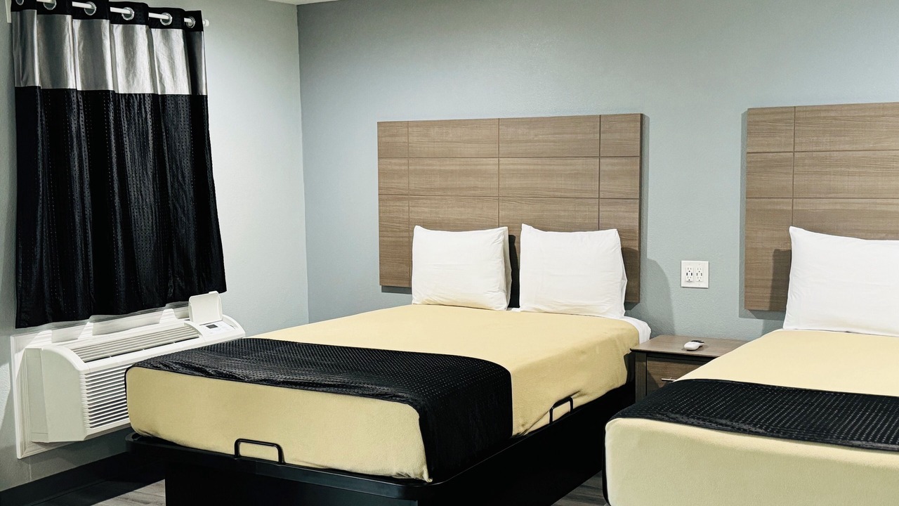 Photo of Bedroom in El Campo