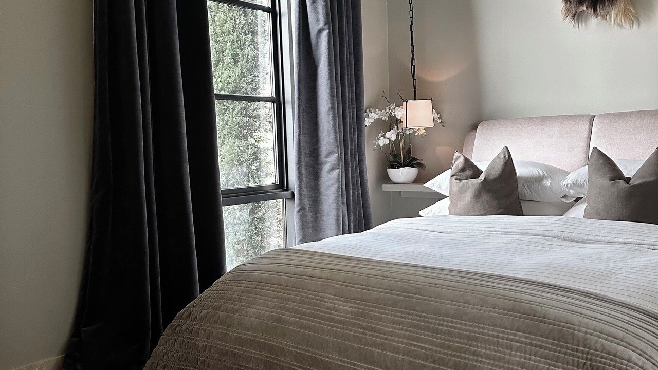 Photo of Others in Red Hill