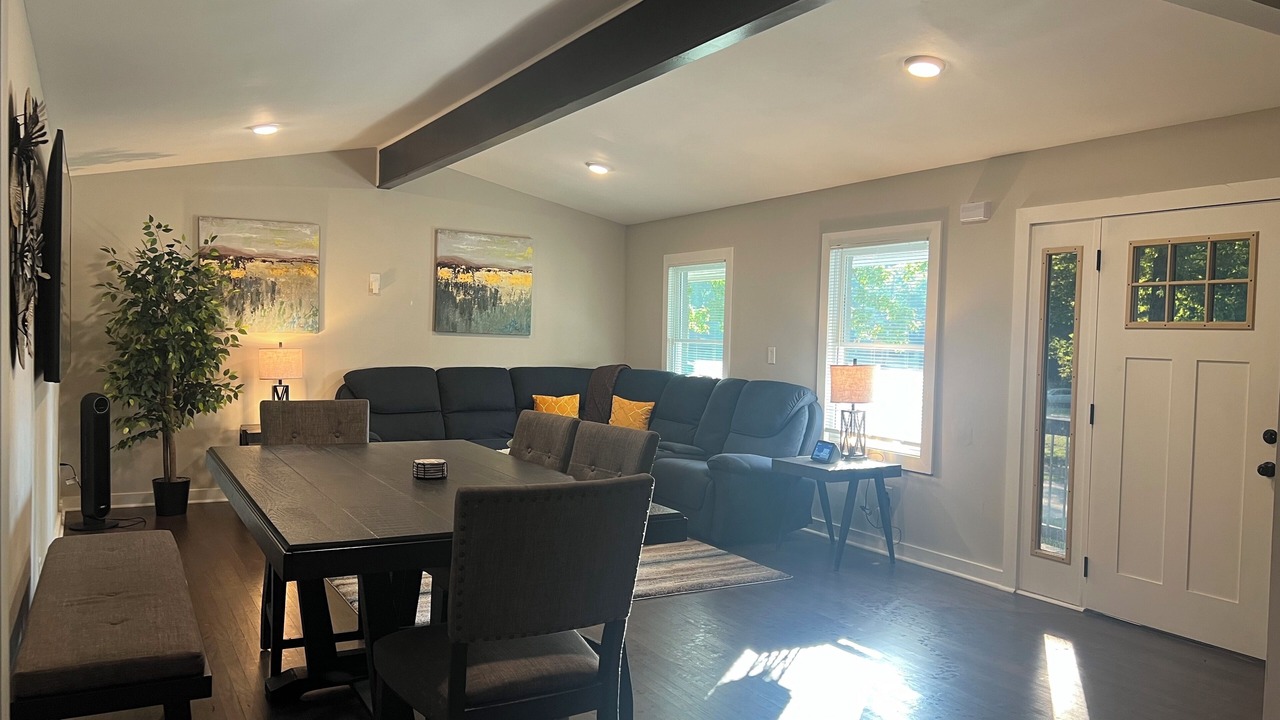 Photo of Others in Ellenwood