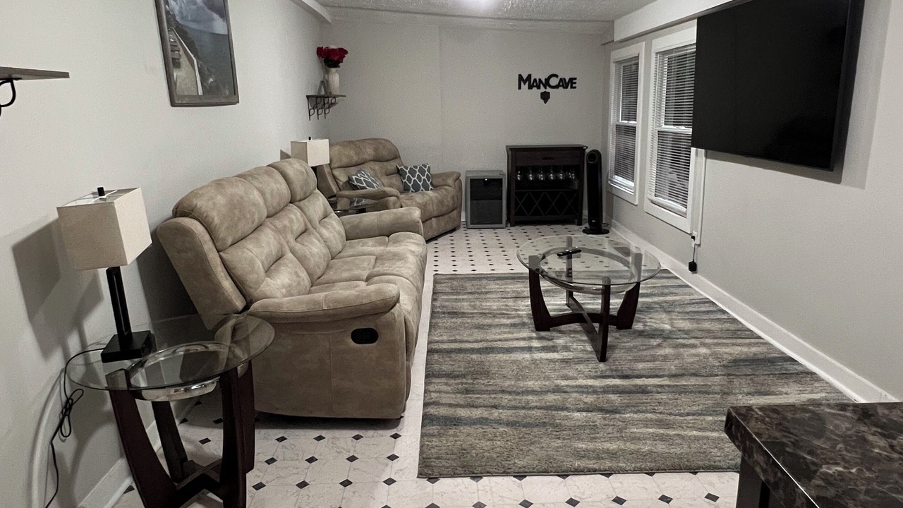 Photo of Others in Ellenwood