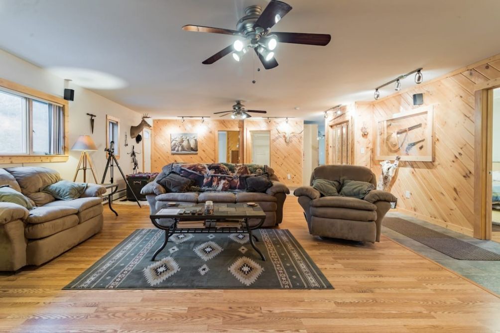 Photo of Livingroom in Hamden