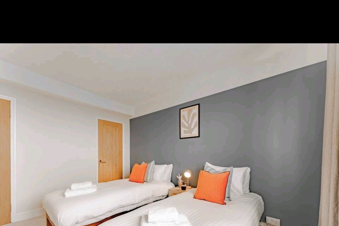 Photo of Others in Forest Hill