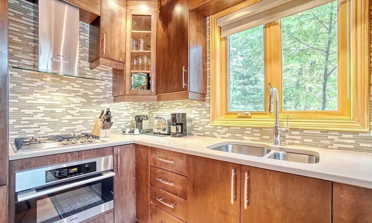 Photo of Kitchen in Val-des-Monts