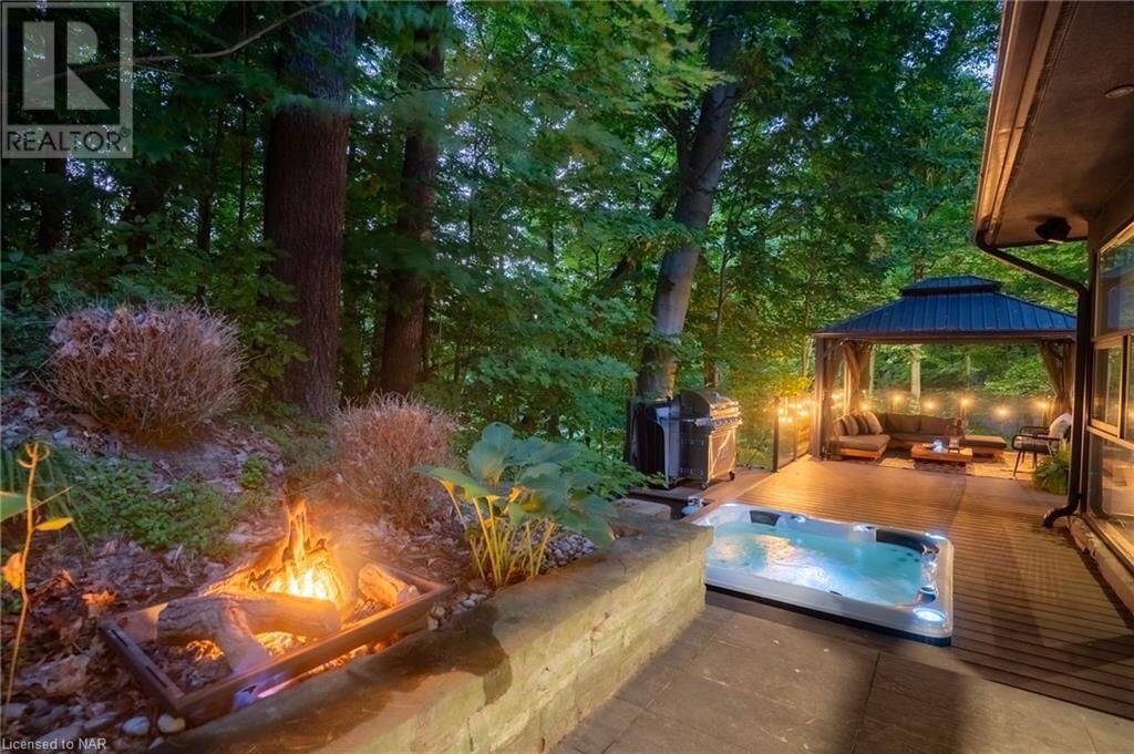 Photo of Outdoor in Pelham