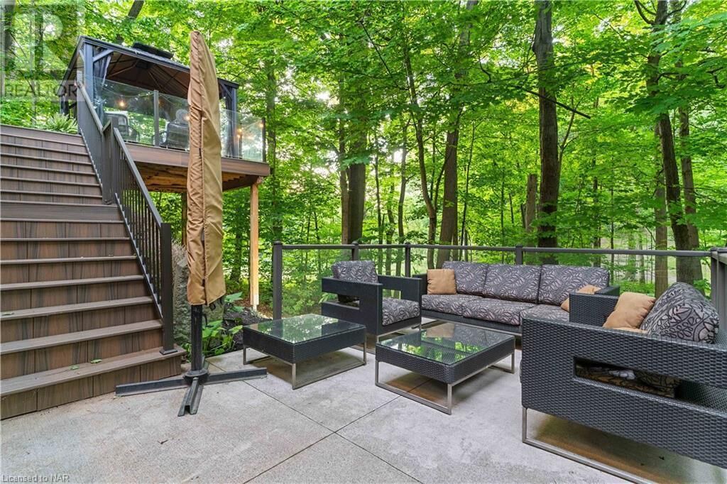 Photo of Outdoor in Pelham
