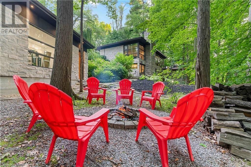 Photo of Outdoor in Pelham