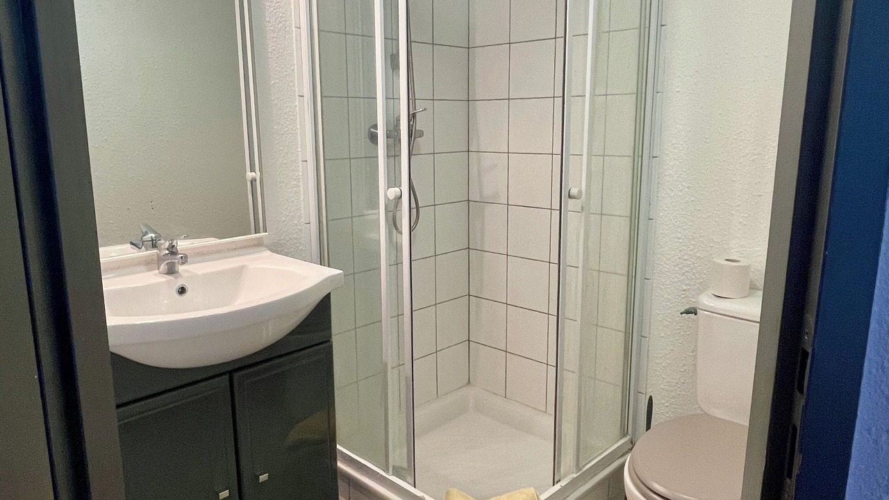 Photo of Bathroom in 8th Arrondissement