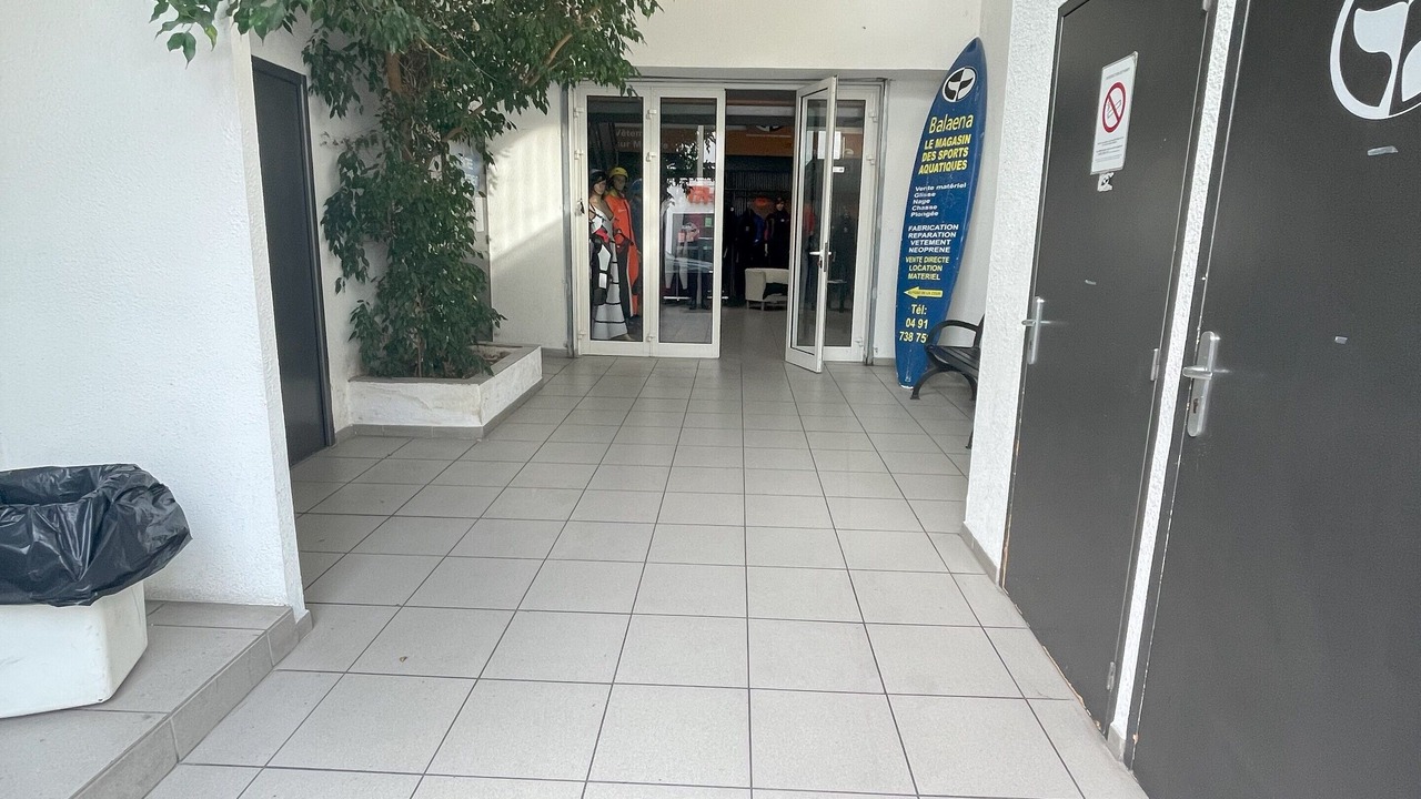 Photo of Others in 8th Arrondissement