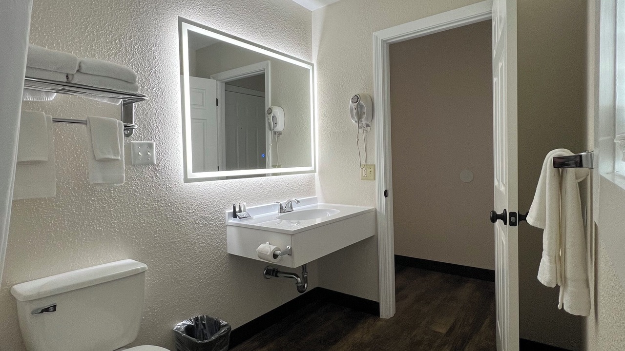 Photo of Others in West Hatfield