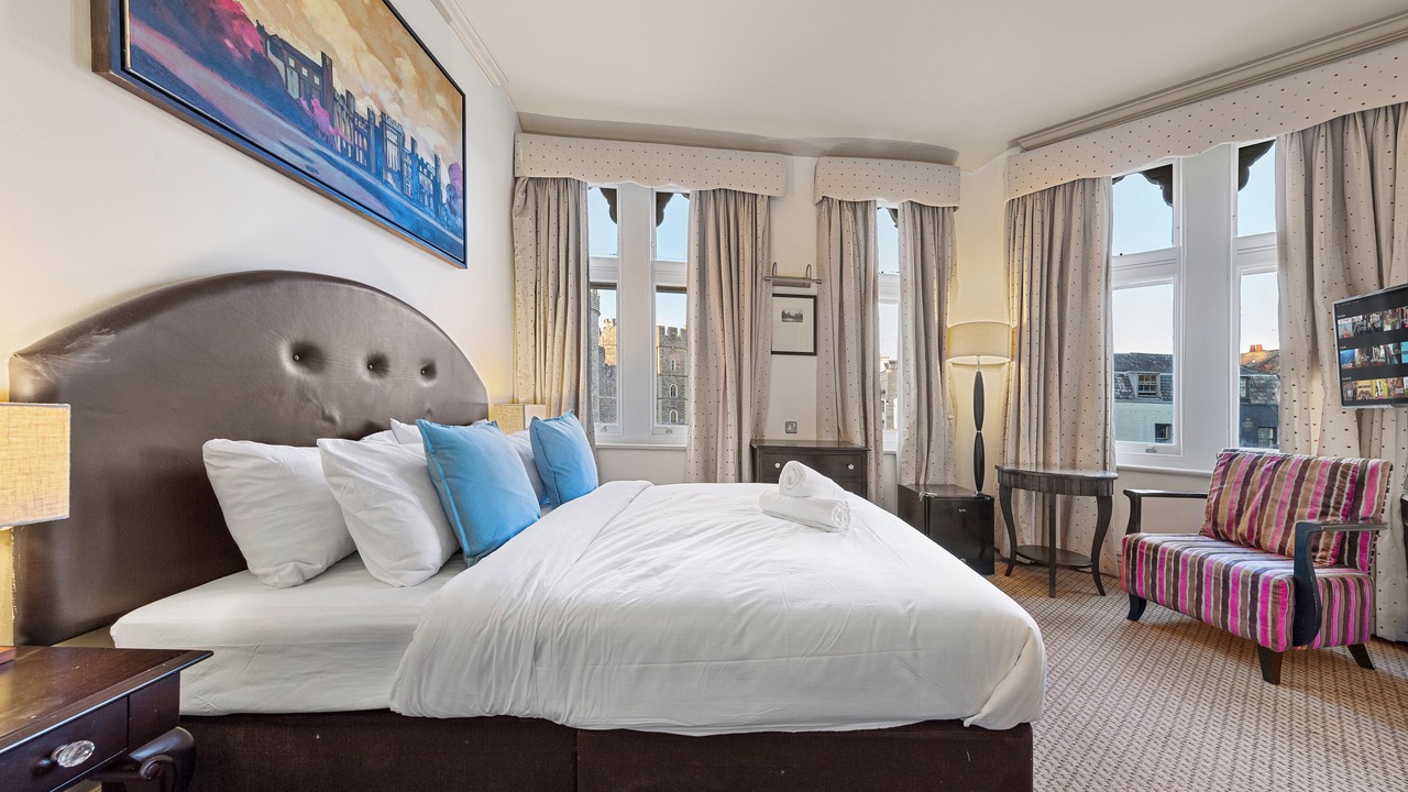 Photo of Bedroom in Windsor City Centre