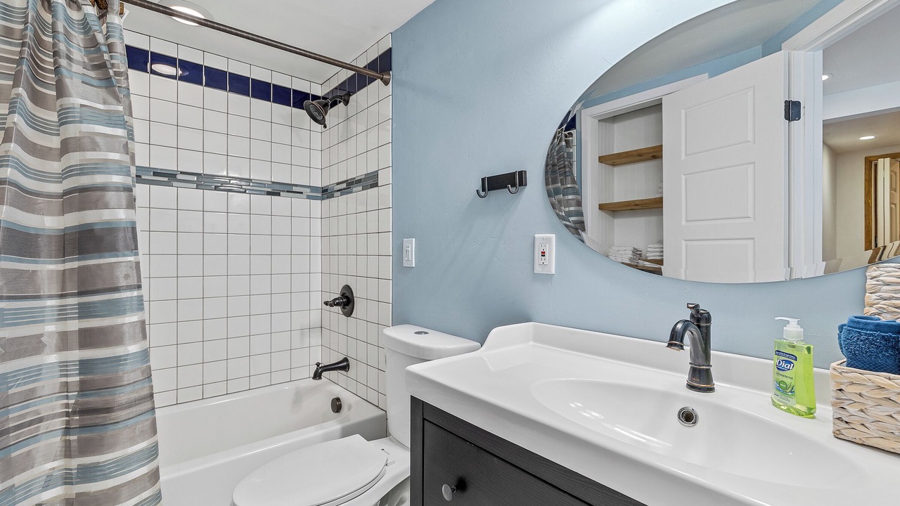 Photo of Bathroom in Mountainaire