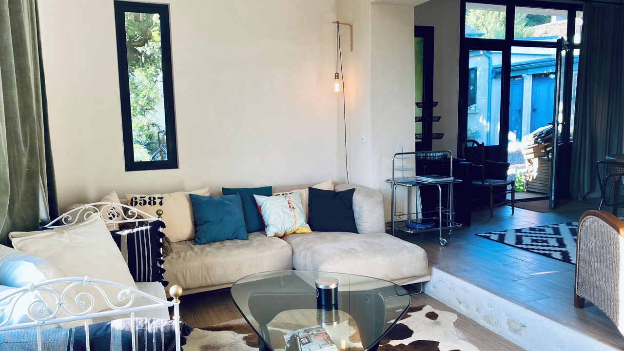 Photo of Livingroom in Chisseaux