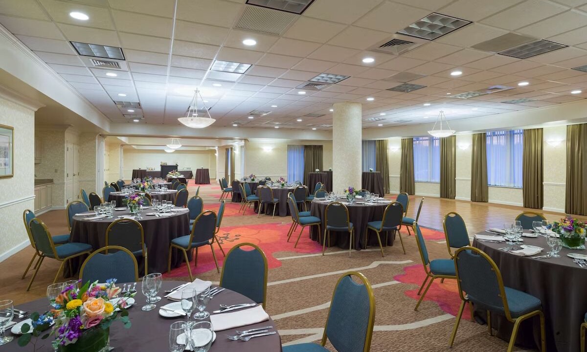 Photo of Others in Silver Lane