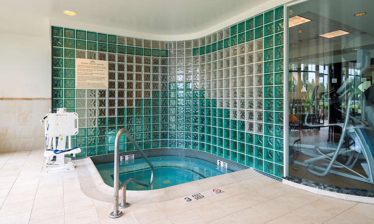 Photo of Others in Silver Lane