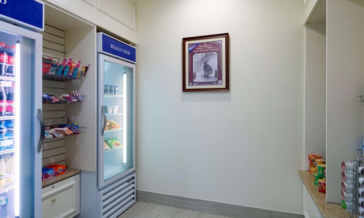 Photo of Others in Silver Lane