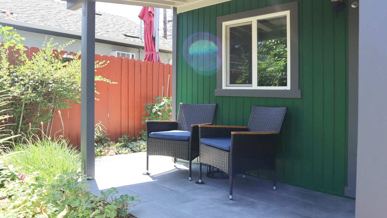 Photo of Patio Balcony in North Oak Park