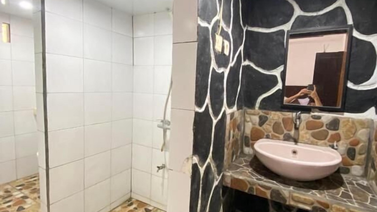 Photo of Bathroom in Tetebatu