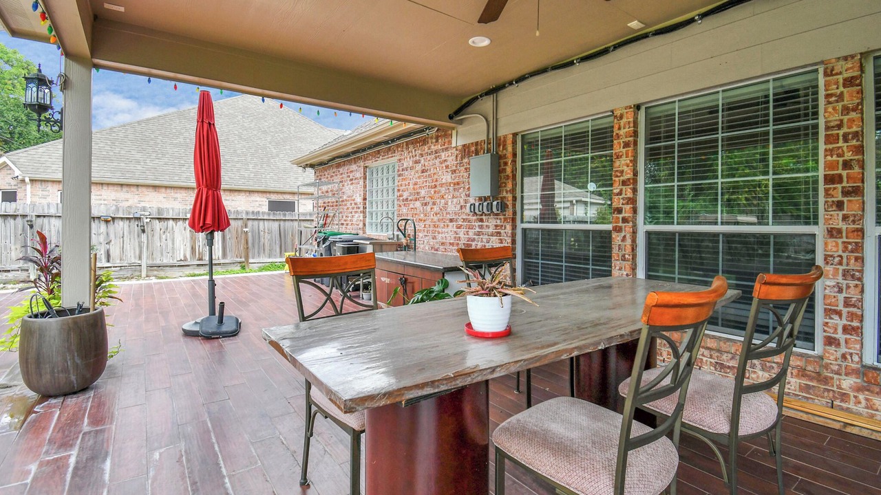 Photo of Patio Balcony in Champion Forest