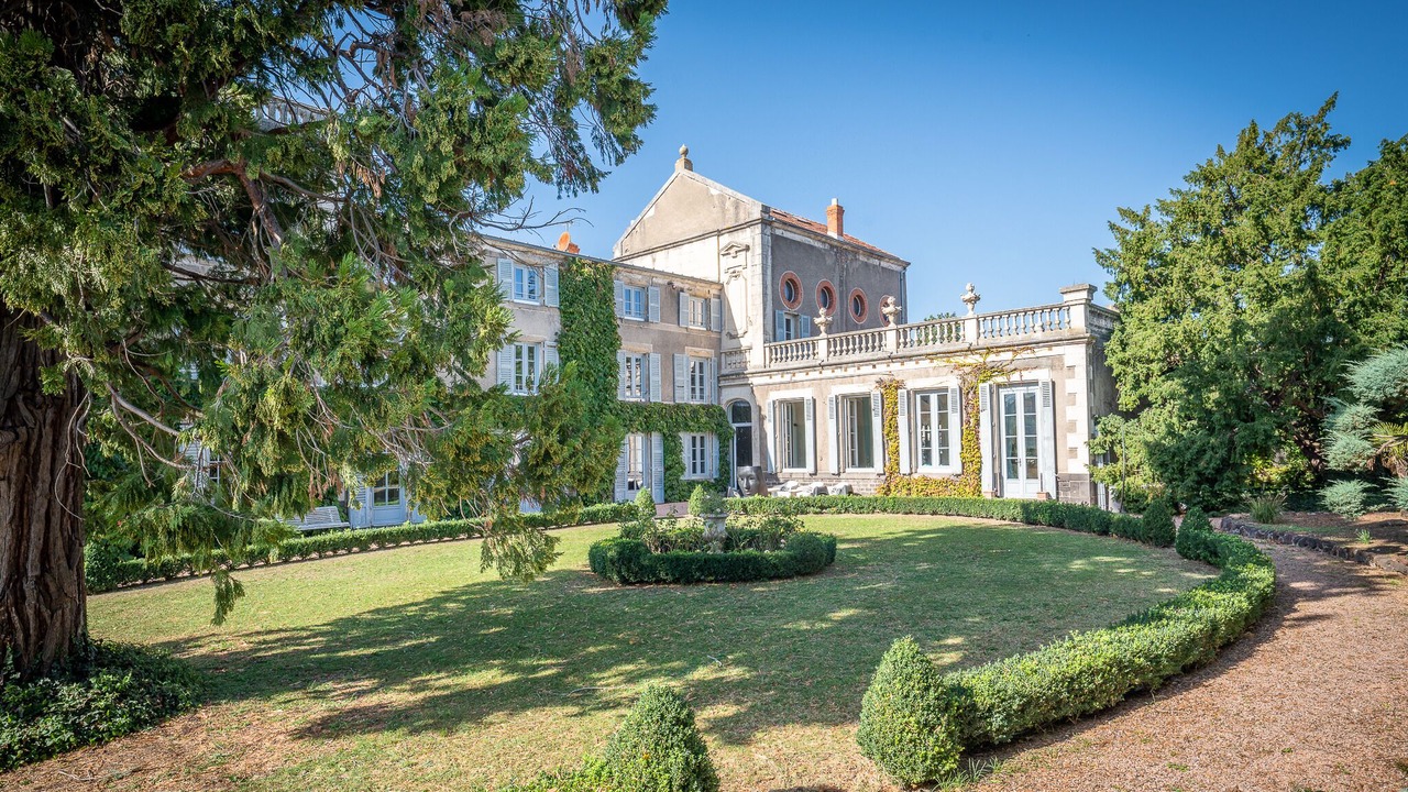 Photo of Outdoor in Pont-du-Chateau