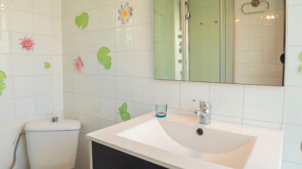 Photo of Bathroom in Cubelles