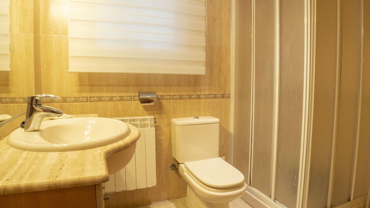 Photo of Bathroom in Cunit