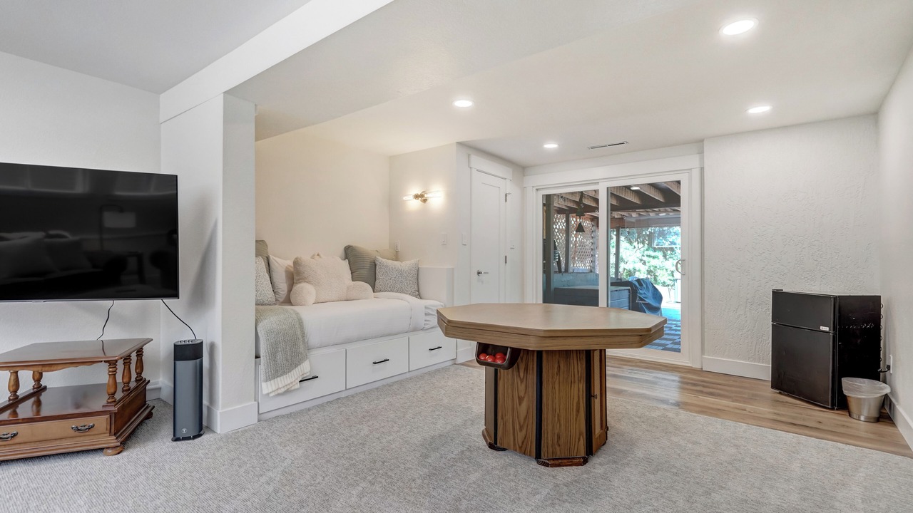 Photo of Livingroom in Northeast Colorado Springs