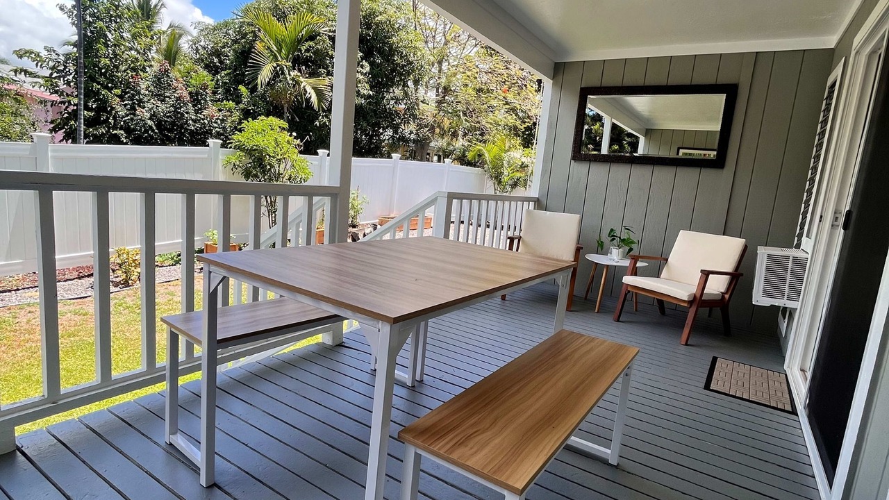 Photo of Others in Kahaluu Bay