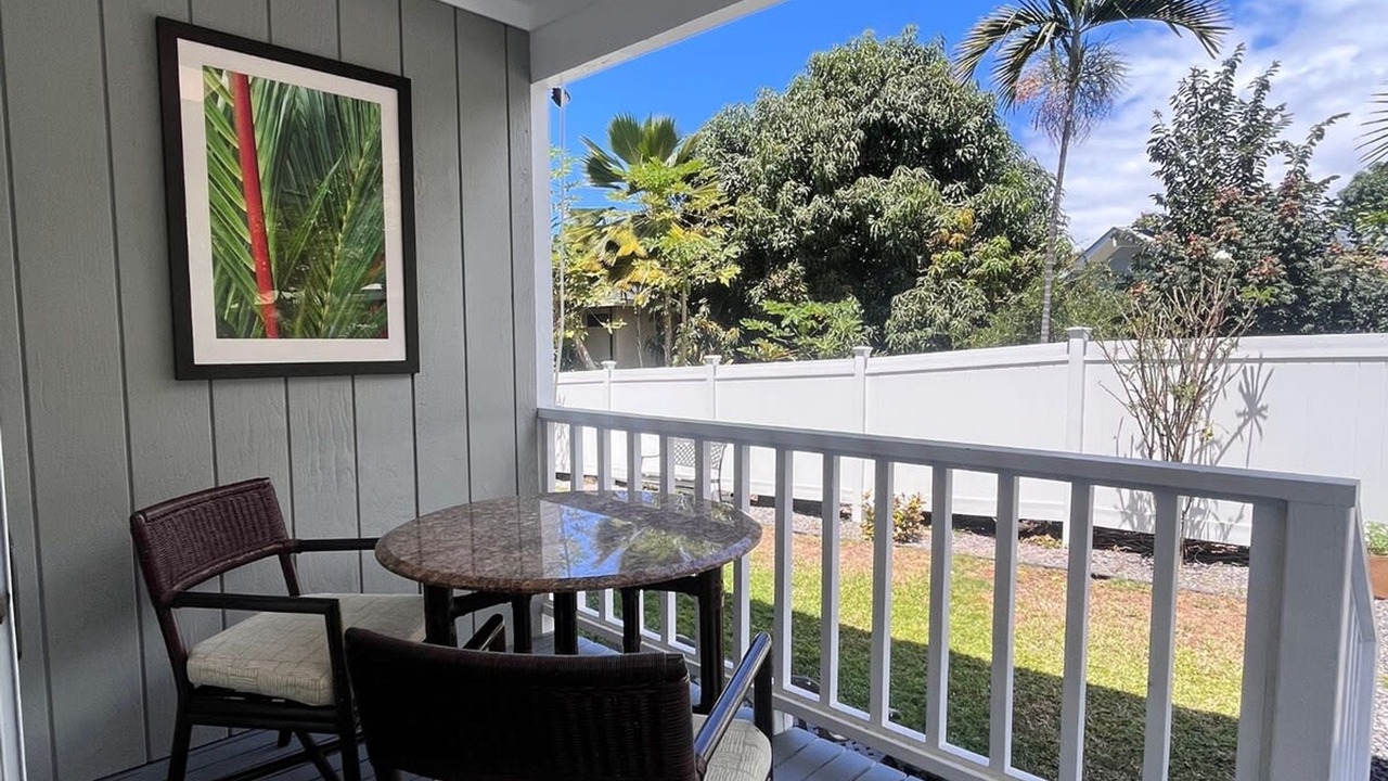 Photo of Others in Kahaluu Bay