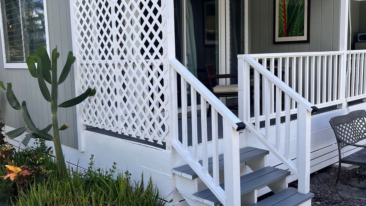 Photo of Others in Kahaluu Bay