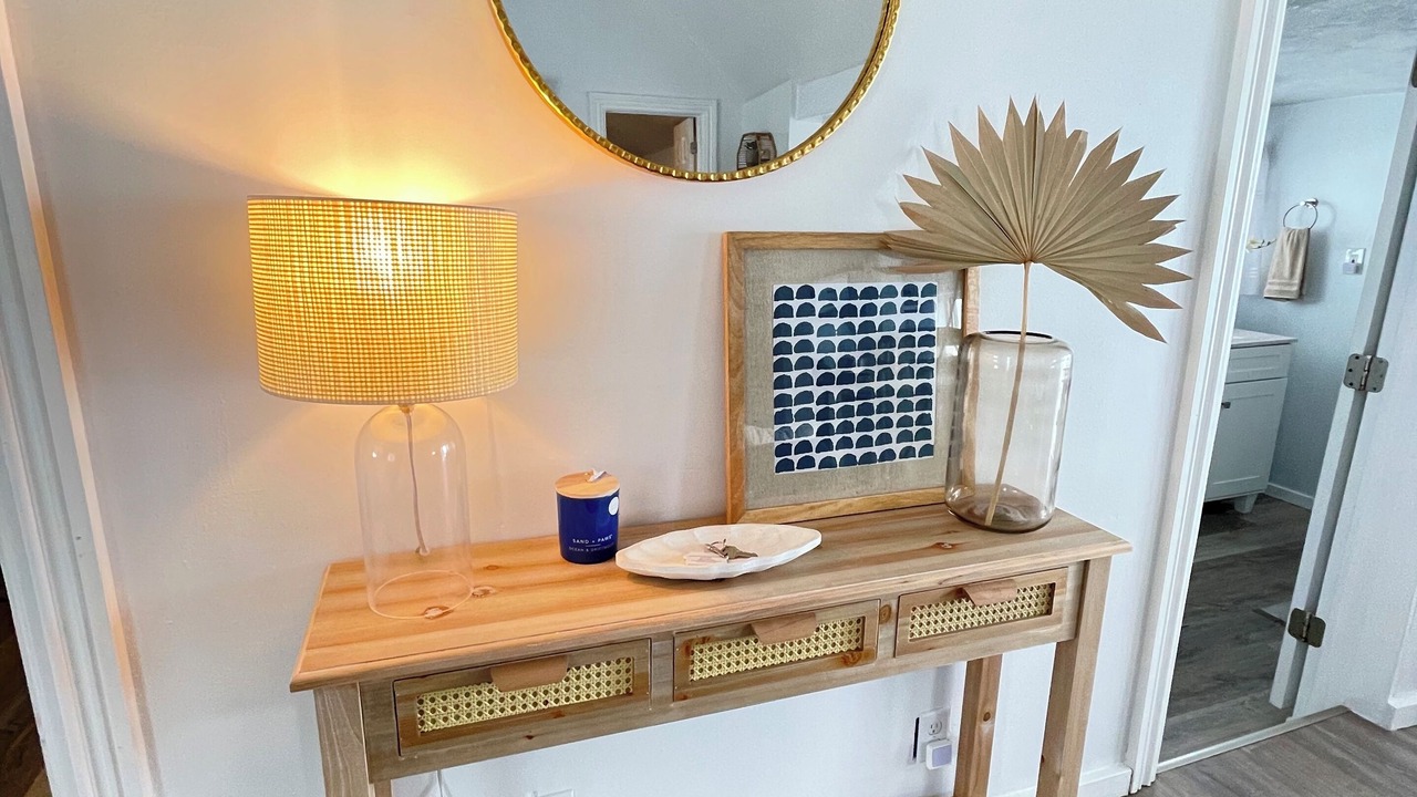 Photo of Others in Dexter