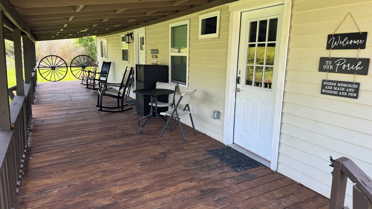 Photo of Patio Balcony in Magnolia
