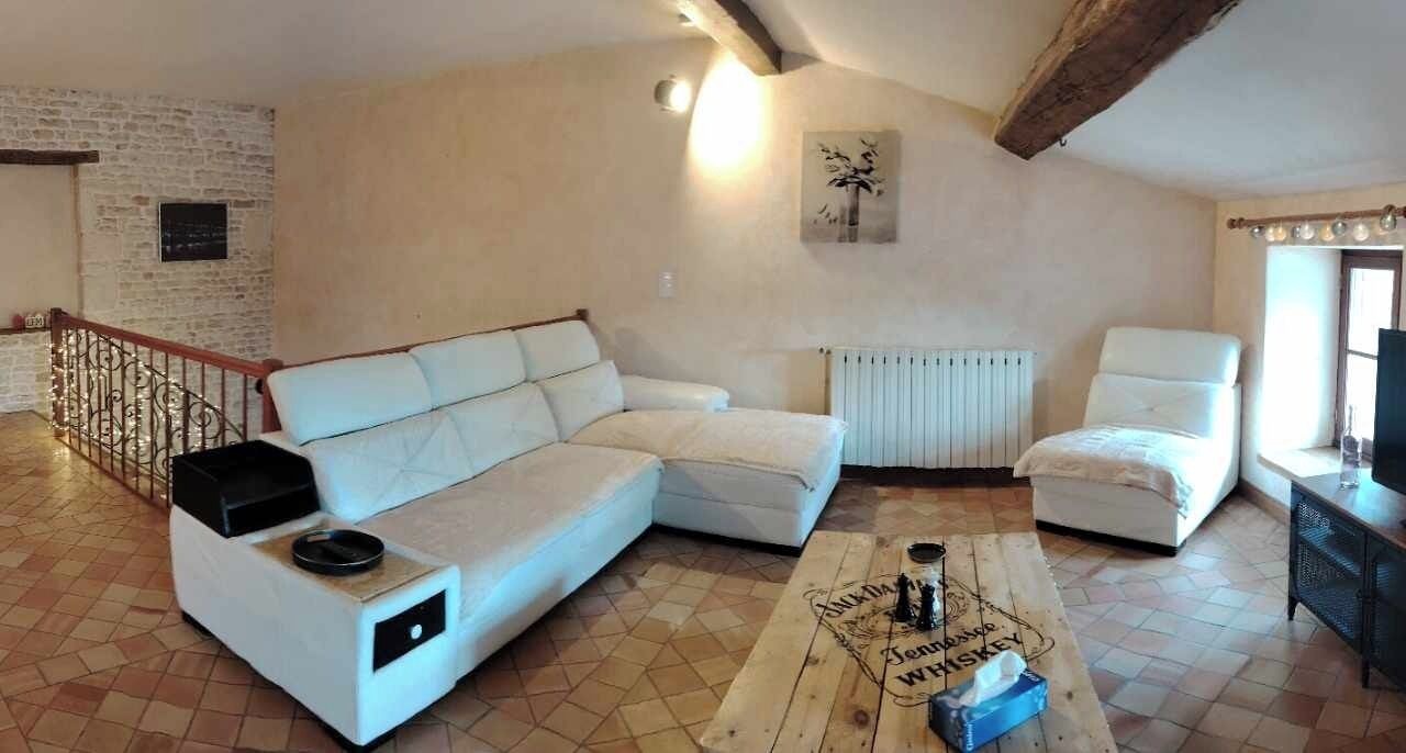 Photo of Others in Marigny