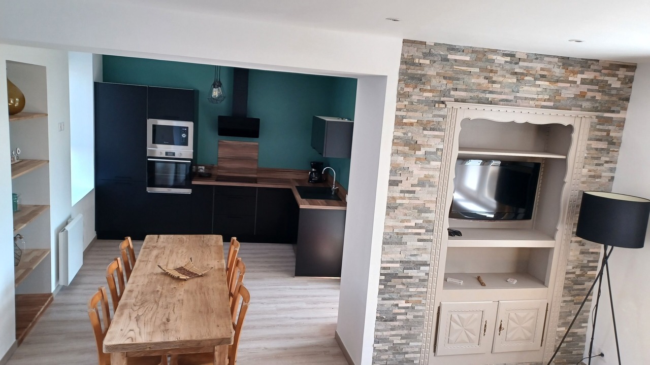 Photo of Kitchen in Sille-le-Guillaume