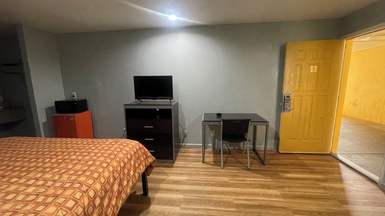 Photo of Bedroom in Pleasant Grove