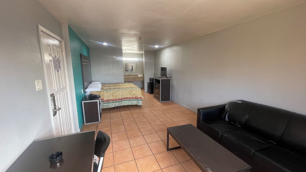 Photo of Bedroom in Pleasant Grove