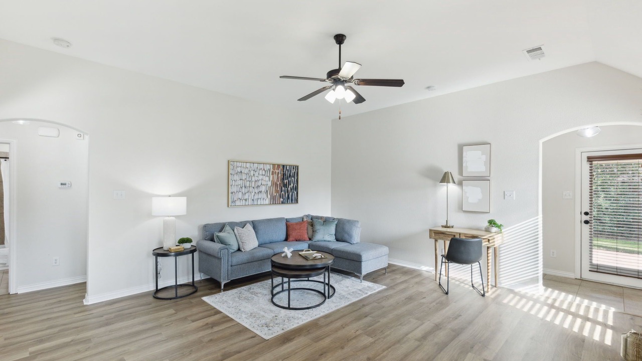Photo of Livingroom in Lantana