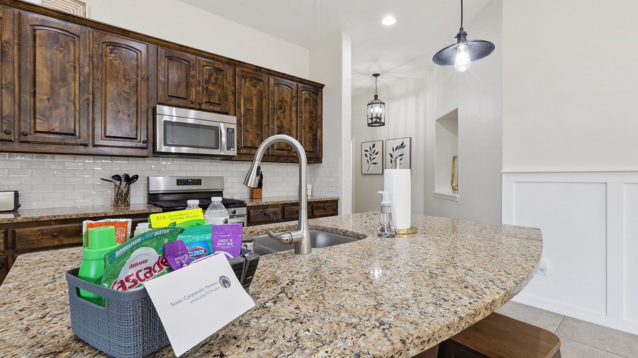 Photo of Kitchen in Lantana