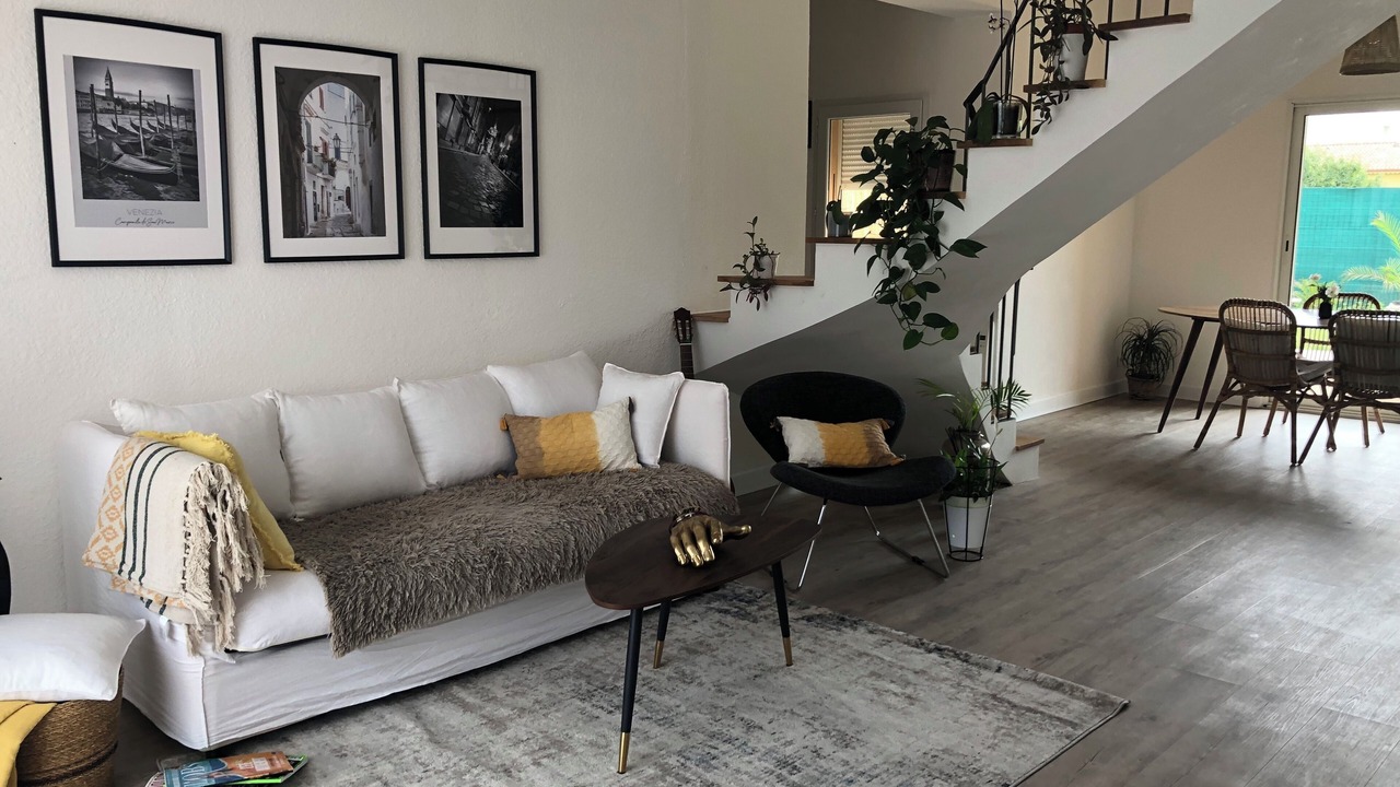 Photo of Livingroom in Mirabel-et-Blacons