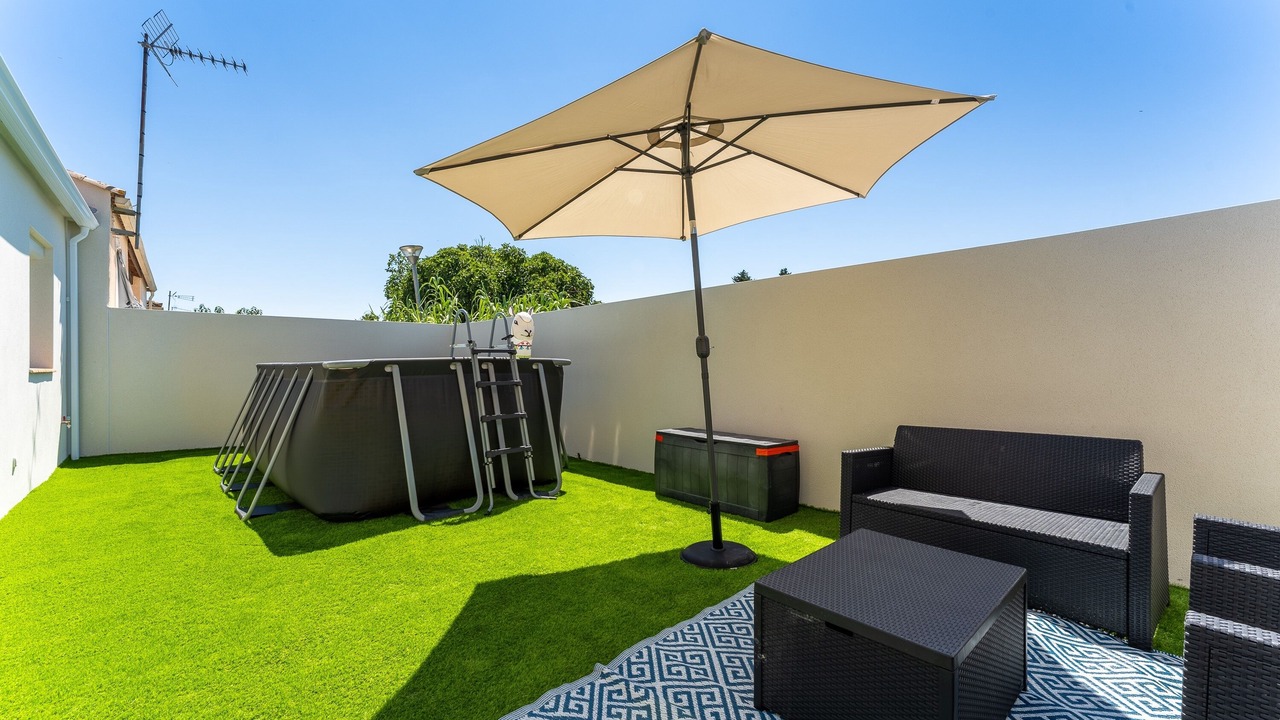 Photo of Outdoor in Lunel