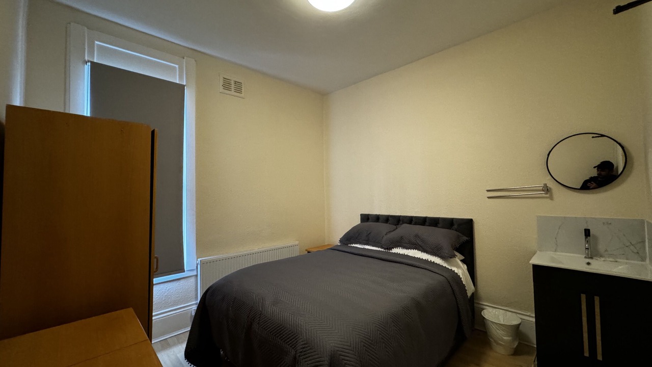 Photo of Bathroom in Heston Central