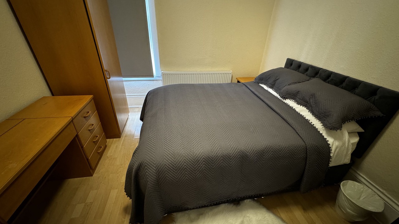 Photo of Bathroom in Heston Central