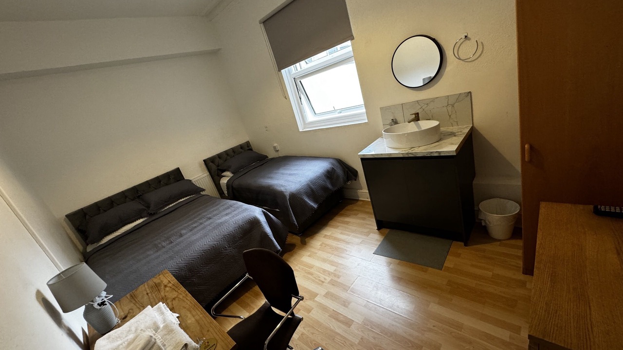 Photo of Others in Heston Central