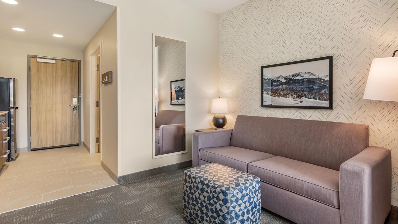 Photo of Livingroom in Four Corners