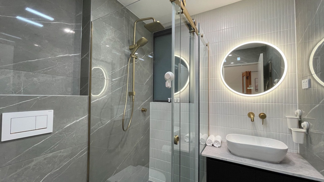 Photo of Others in Eastwood