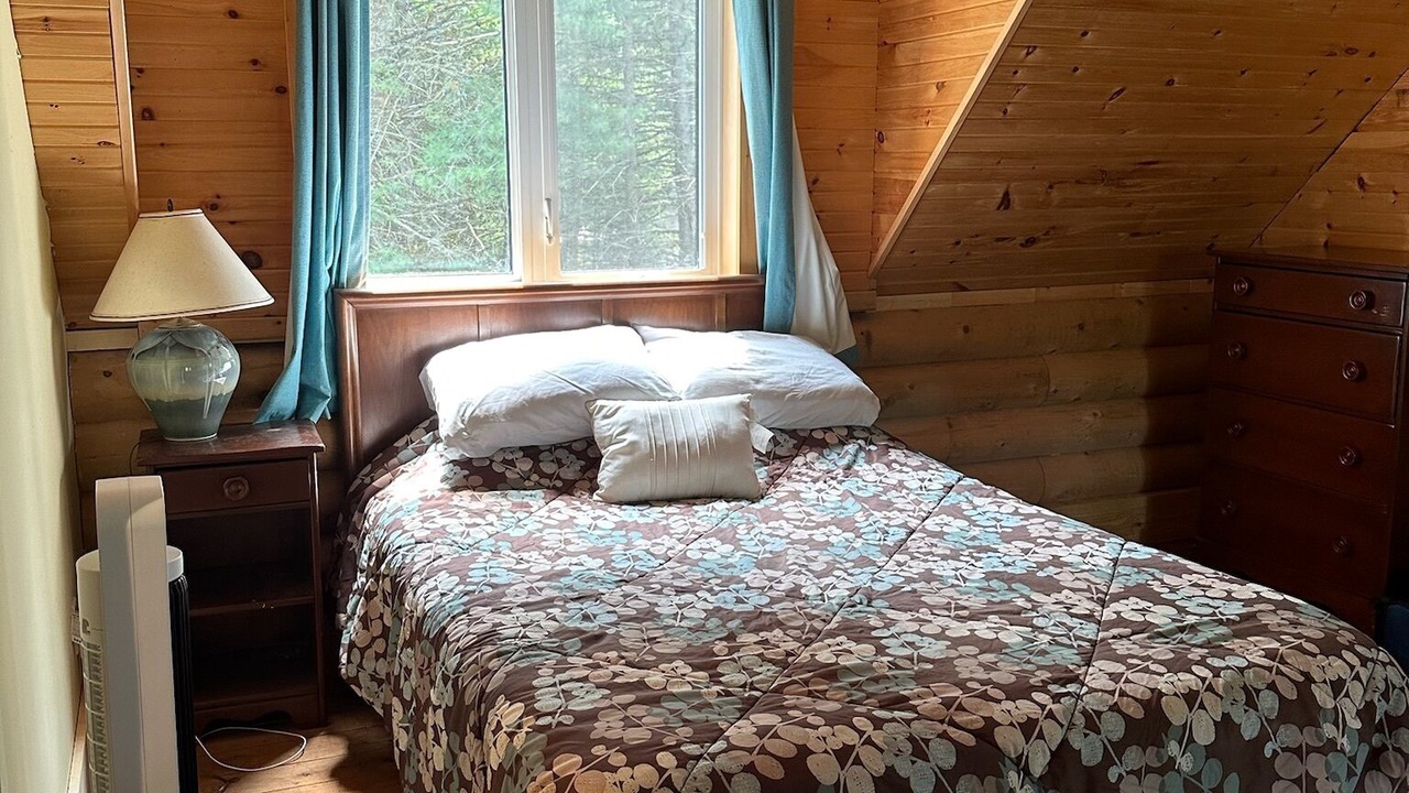 Photo of Others in Algonquin Highlands